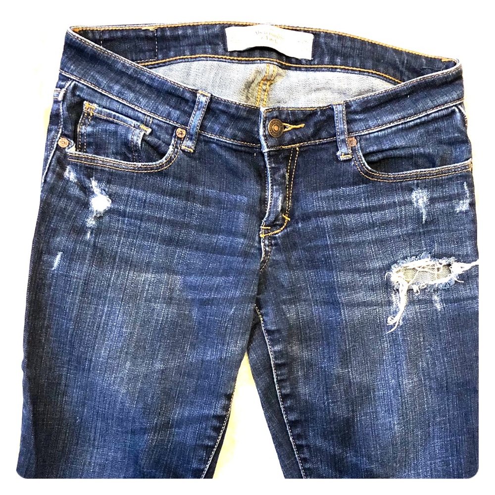 Abercrombie destroyed super skinny jeans